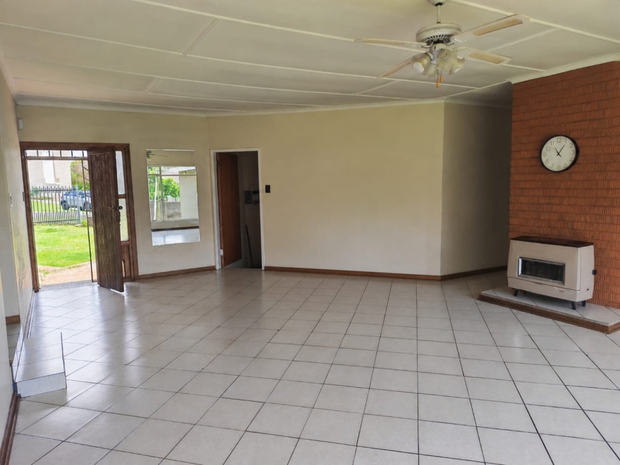 4 Bedroom Property for Sale in Panorama Free State
